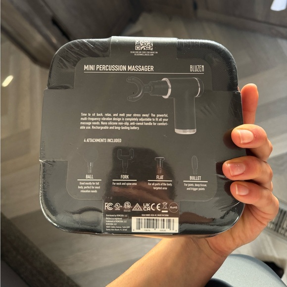 Massage Gun - Picture 2 of 3